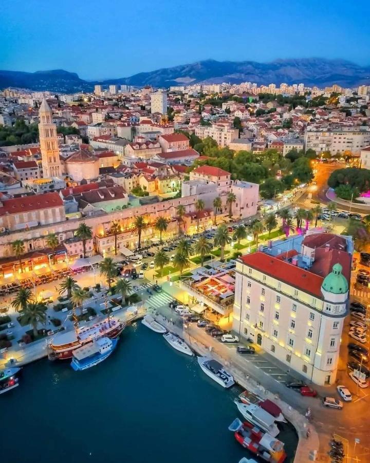 Luxury Studio Adriatic 1 Спліт Екстер'єр фото